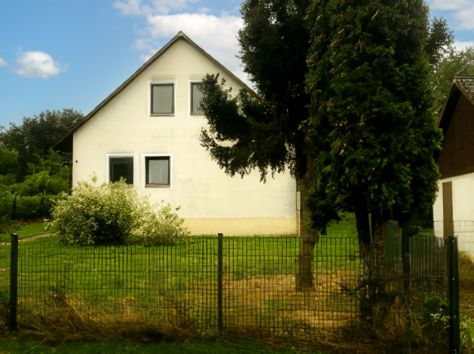 Ruhig gelegenes 2-Familienhaus